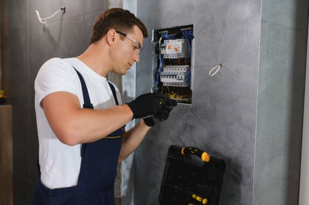Best Emergency Electrical Repair  in Marshall, WI